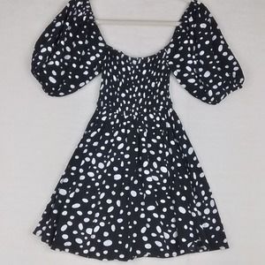 Forever‎ 21 Balloon Sleeve Tunic Size Small w/ Black White Polka Dots
